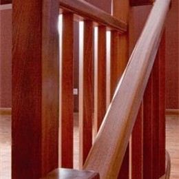ESCALEIRAS